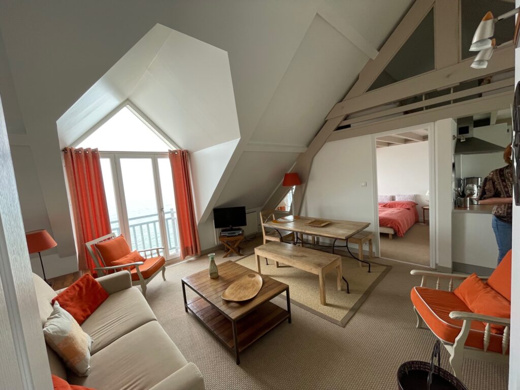 Location appartement Ambleteuse, location appartement bord de mer Ambleteuse, location vacances Ambleteuse, séjour Côte d'Opale, appartement bord de mer Pas-de-Calais, location saisonnière Ambleteuse, hébergement Côte d'Opale, location vacances Pas-de-Calais, appartement à louer Ambleteuse, séjour Ambleteuse Pas-de-Calais, vacances bord de mer Côte d'Opale, appartement vue mer Ambleteuse, location courte durée Ambleteuse, location appartement familial Ambleteuse, location studio Ambleteuse, location appartement équipé Ambleteuse, vacances plage Côte d'Opale, location appartement Côte d'Opale, séjour détente Pas-de-Calais, location appartement 2 à 8 personnes Ambleteuse, location Opale sur mer , Opale sur Mer