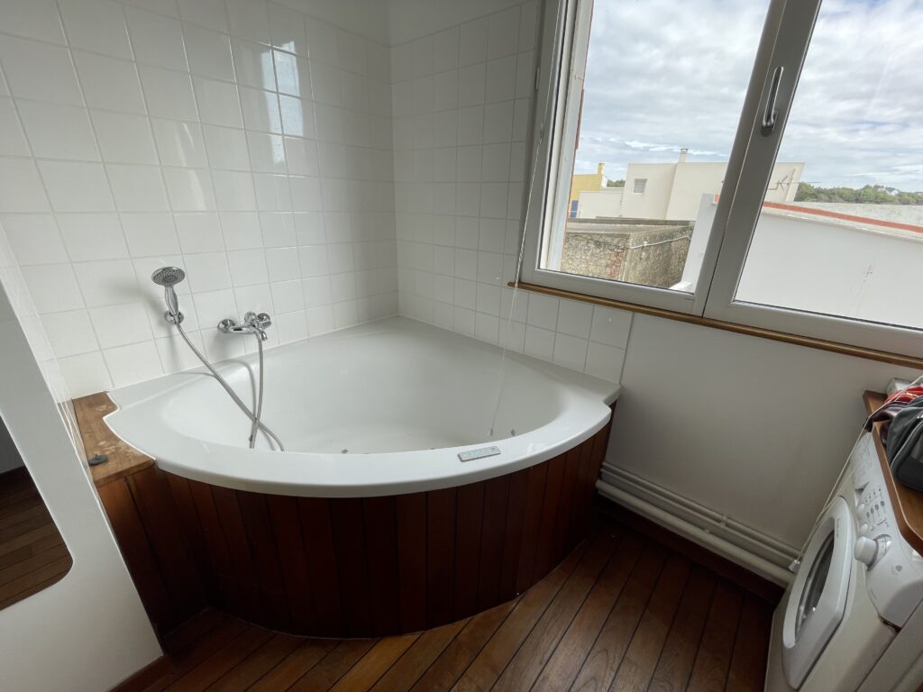 Location appartement Ambleteuse, location appartement bord de mer Ambleteuse, location vacances Ambleteuse, séjour Côte d'Opale, appartement bord de mer Pas-de-Calais, location saisonnière Ambleteuse, hébergement Côte d'Opale, location vacances Pas-de-Calais, appartement à louer Ambleteuse, séjour Ambleteuse Pas-de-Calais, vacances bord de mer Côte d'Opale, appartement vue mer Ambleteuse, location courte durée Ambleteuse, location appartement familial Ambleteuse, location studio Ambleteuse, location appartement équipé Ambleteuse, vacances plage Côte d'Opale, location appartement Côte d'Opale, séjour détente Pas-de-Calais, location appartement 2 à 8 personnes Ambleteuse, location Opale sur mer , Opale sur Mer