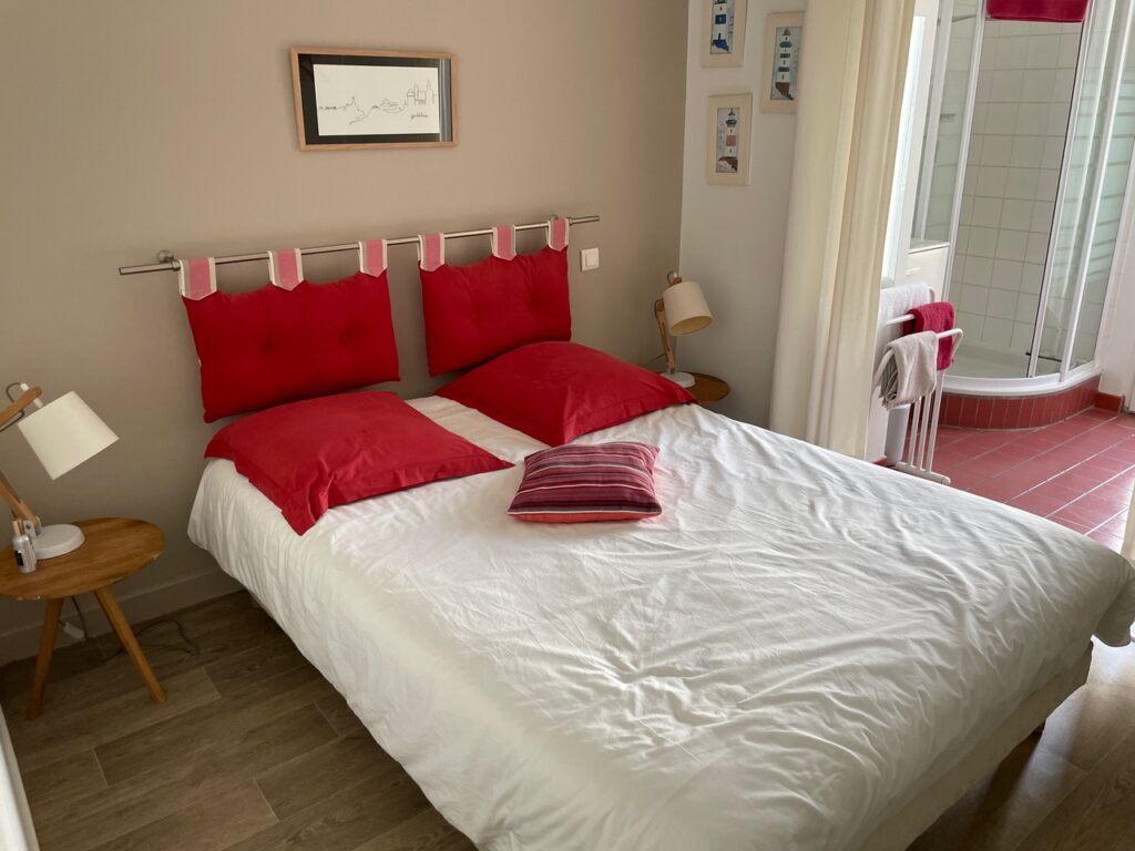 Location appartement Ambleteuse, location appartement bord de mer Ambleteuse, location vacances Ambleteuse, séjour Côte d'Opale, appartement bord de mer Pas-de-Calais, location saisonnière Ambleteuse, hébergement Côte d'Opale, location vacances Pas-de-Calais, appartement à louer Ambleteuse, séjour Ambleteuse Pas-de-Calais, vacances bord de mer Côte d'Opale, appartement vue mer Ambleteuse, location courte durée Ambleteuse, location appartement familial Ambleteuse, location studio Ambleteuse, location appartement équipé Ambleteuse, vacances plage Côte d'Opale, location appartement Côte d'Opale, séjour détente Pas-de-Calais, location appartement 2 à 8 personnes Ambleteuse, location Opale sur mer , Opale sur Mer