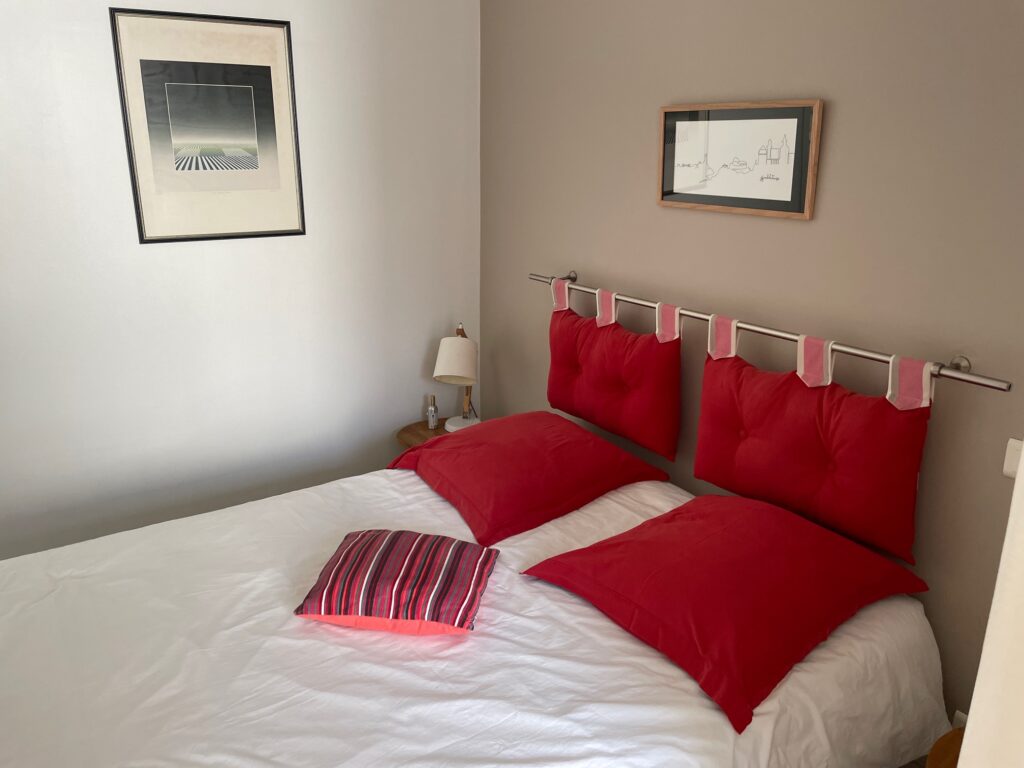Location appartement Ambleteuse, location appartement bord de mer Ambleteuse, location vacances Ambleteuse, séjour Côte d'Opale, appartement bord de mer Pas-de-Calais, location saisonnière Ambleteuse, hébergement Côte d'Opale, location vacances Pas-de-Calais, appartement à louer Ambleteuse, séjour Ambleteuse Pas-de-Calais, vacances bord de mer Côte d'Opale, appartement vue mer Ambleteuse, location courte durée Ambleteuse, location appartement familial Ambleteuse, location studio Ambleteuse, location appartement équipé Ambleteuse, vacances plage Côte d'Opale, location appartement Côte d'Opale, séjour détente Pas-de-Calais, location appartement 2 à 8 personnes Ambleteuse, location Opale sur mer , Opale sur Mer